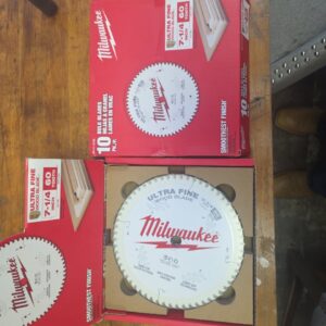 Skill saw blade 7 1/4in 100 tooth for fine cut blades